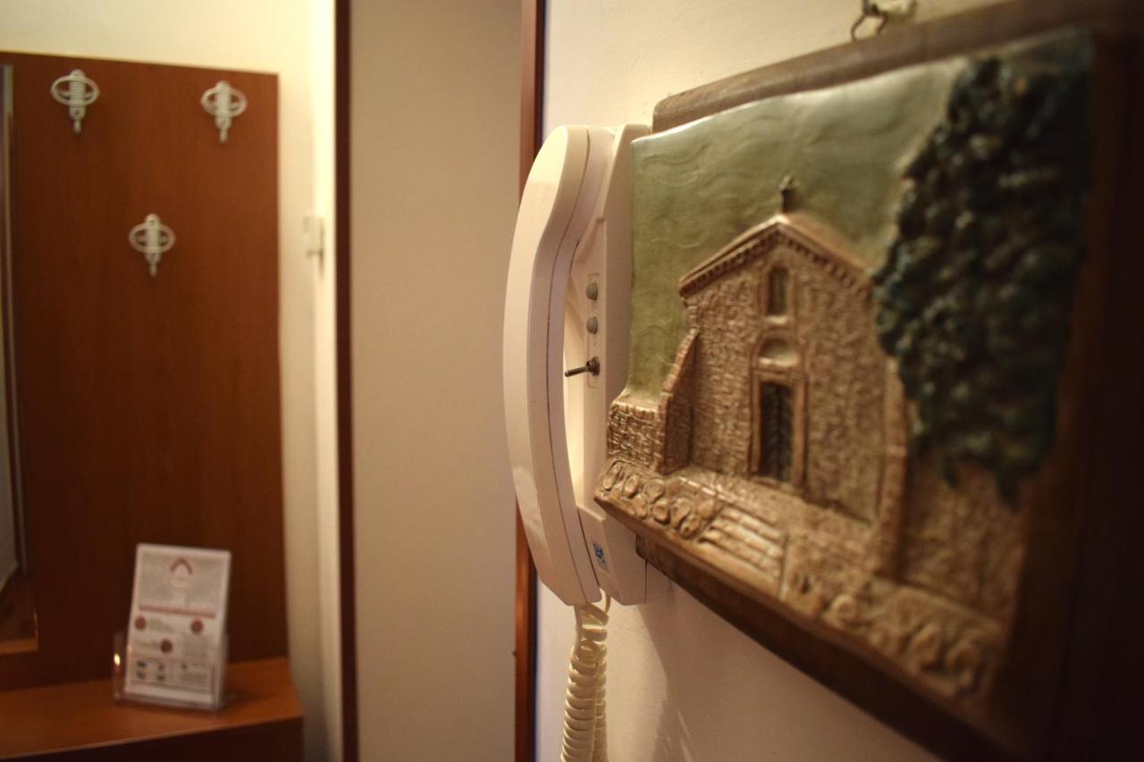 Domus - Casa Vacanza B&B Veroli المظهر الخارجي الصورة