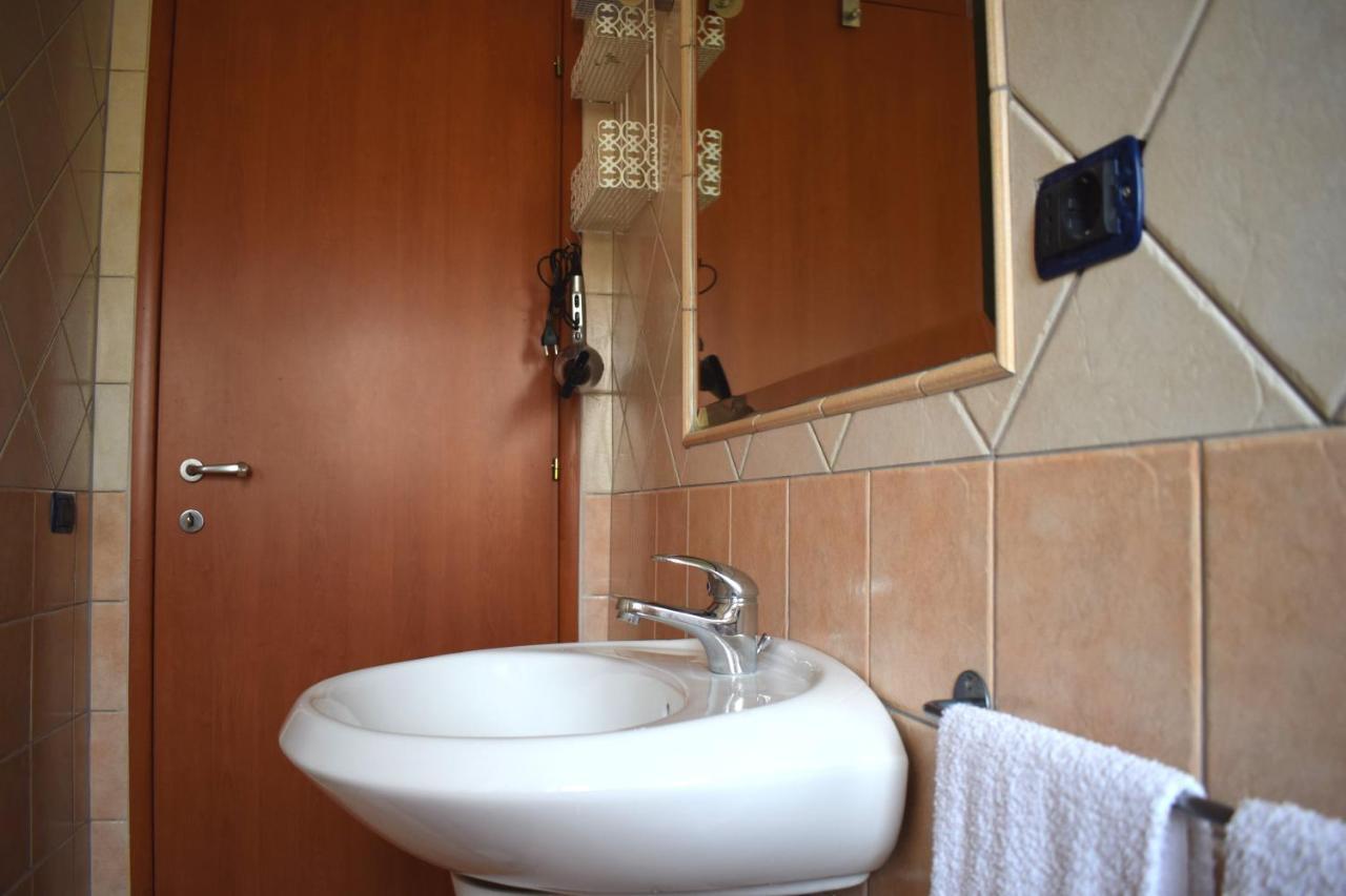 Domus - Casa Vacanza B&B Veroli المظهر الخارجي الصورة